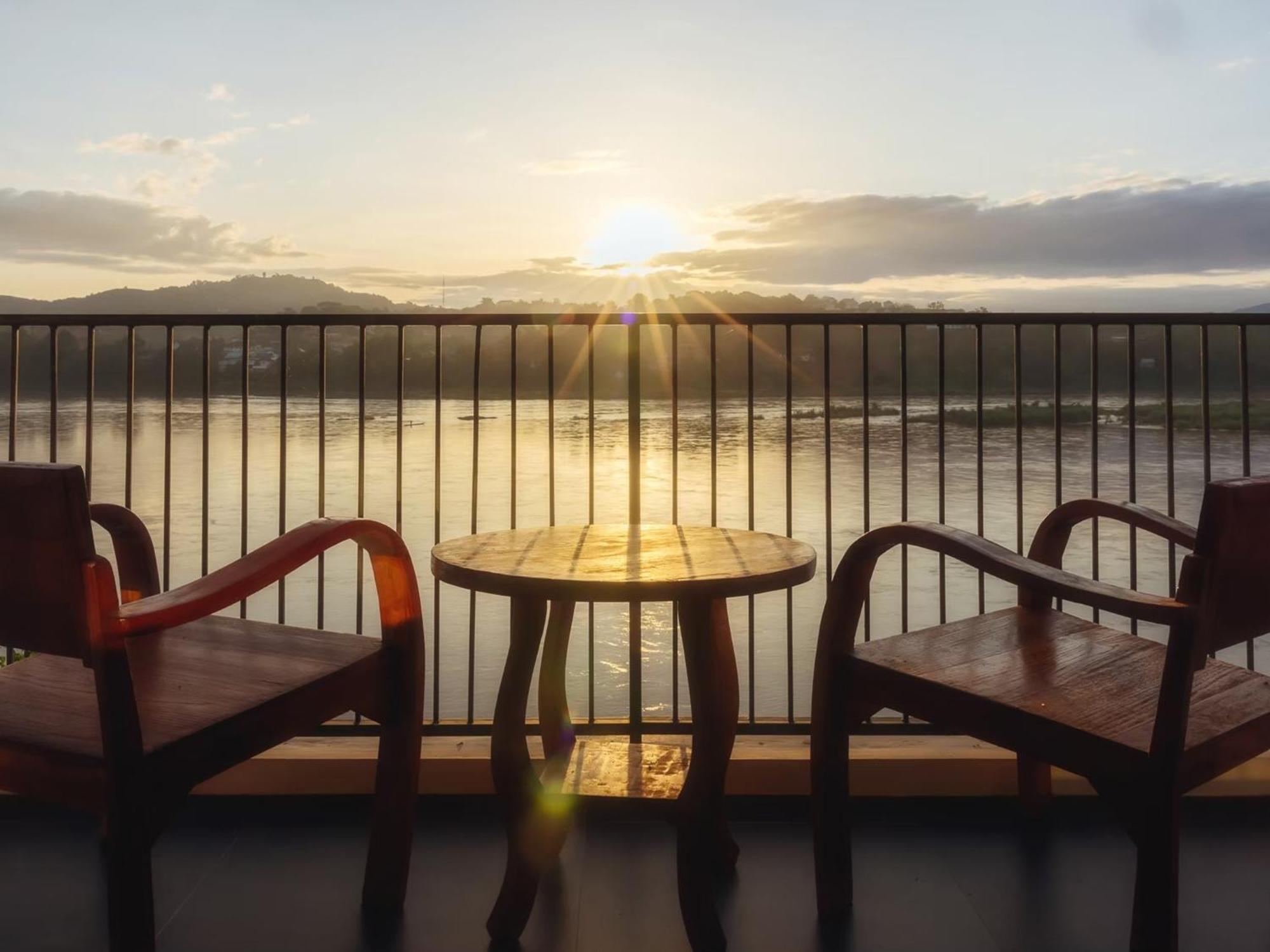 Fortune Riverview Hotel Chiang Khong Esterno foto