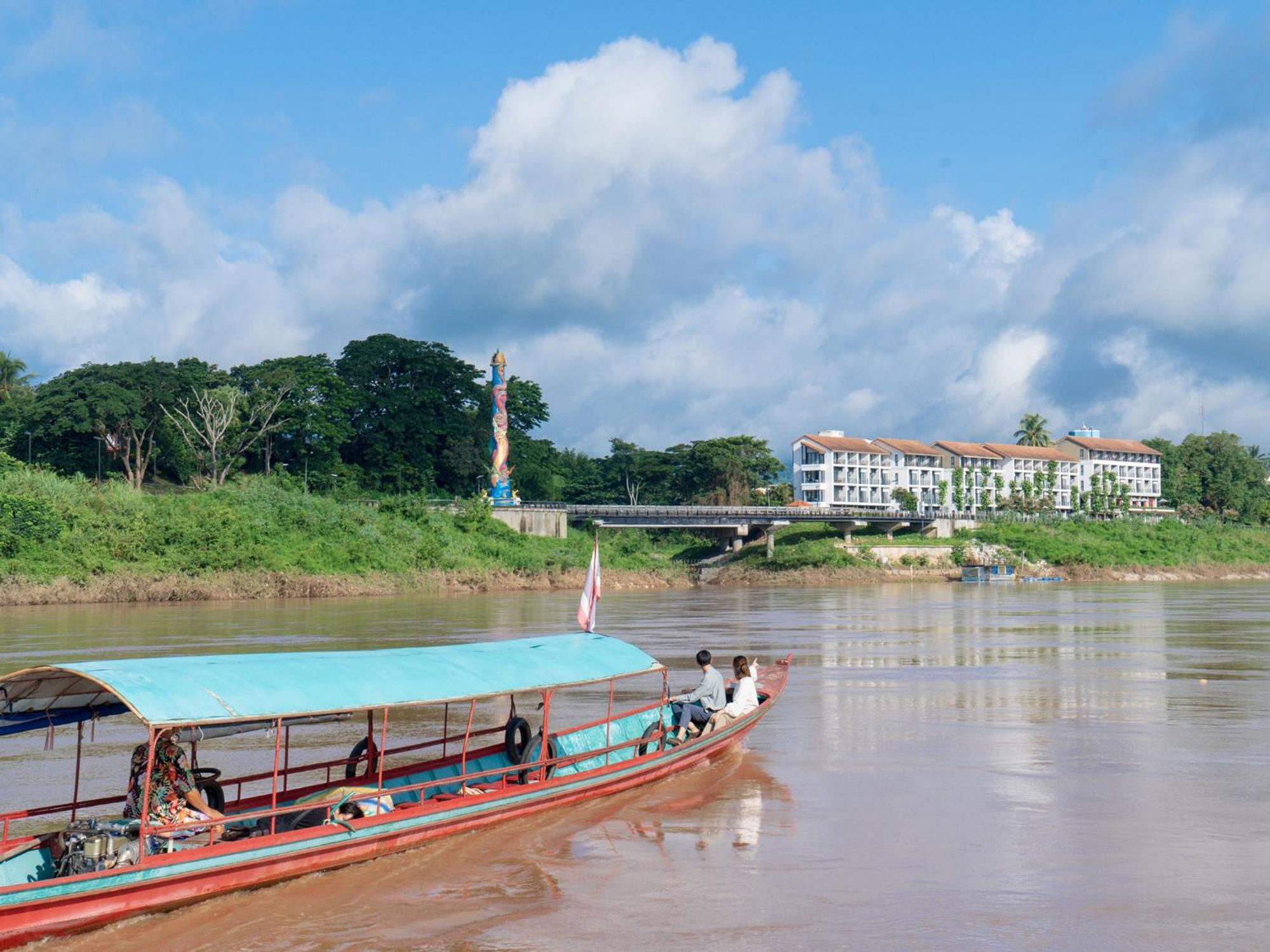 Fortune Riverview Hotel Chiang Khong Esterno foto
